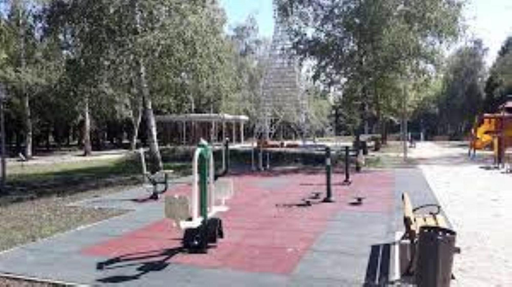 Fenyő Panzió Acomodação com café da manhã Mezőkövesd Exterior foto